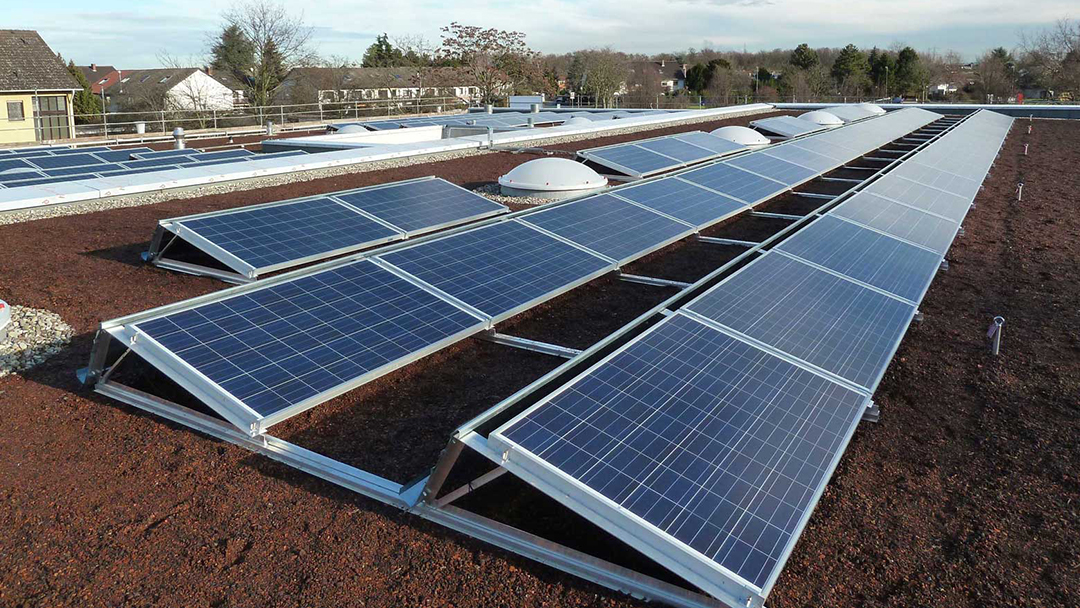 29,58 kWp Photovoltaikanlage in Frankenthal zur Volleinspeisung auf öffentlichem Gebäude